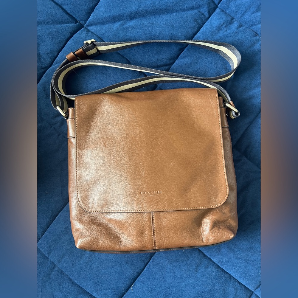 Coach Messenger Bag in Brown